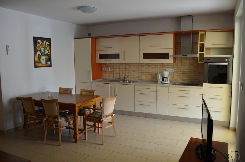 Apartments Buljan バスカ 部屋 写真