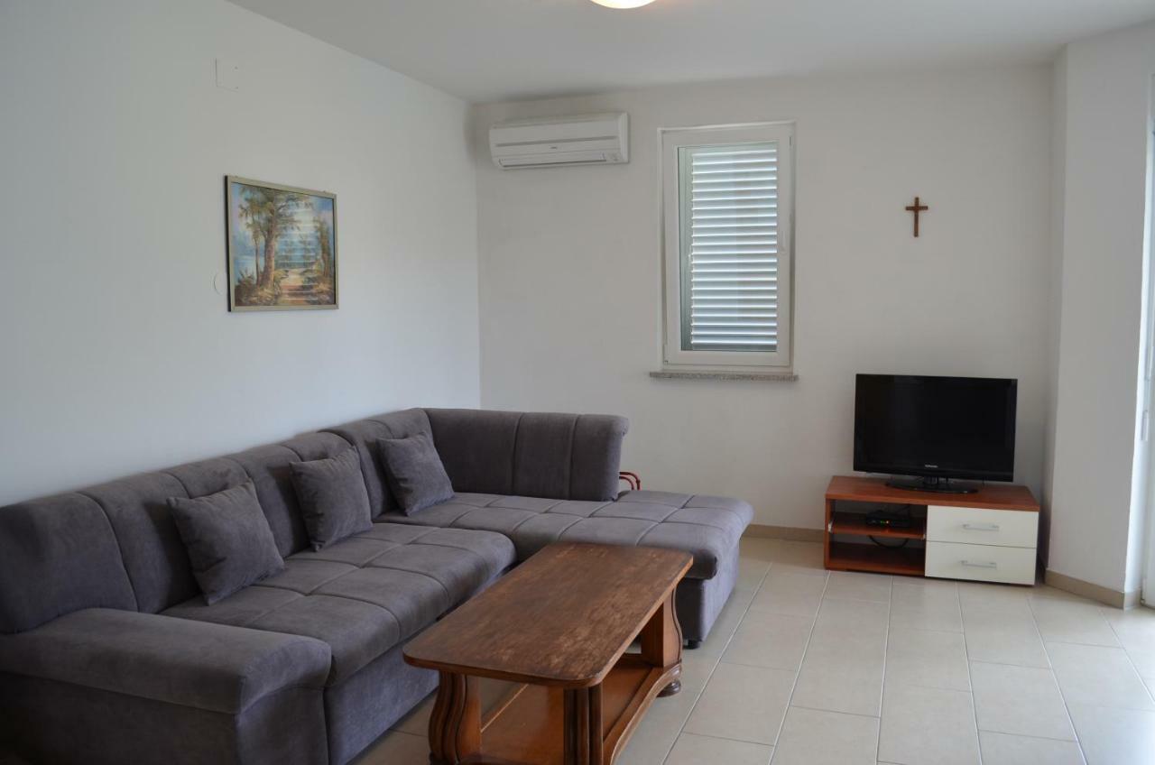 Apartments Buljan バスカ エクステリア 写真